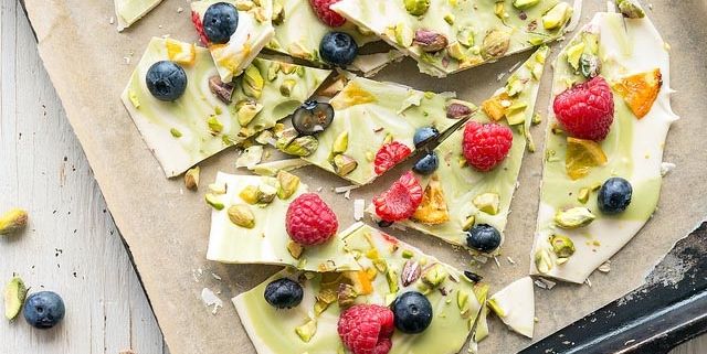 Corteza de yogur y arándanos