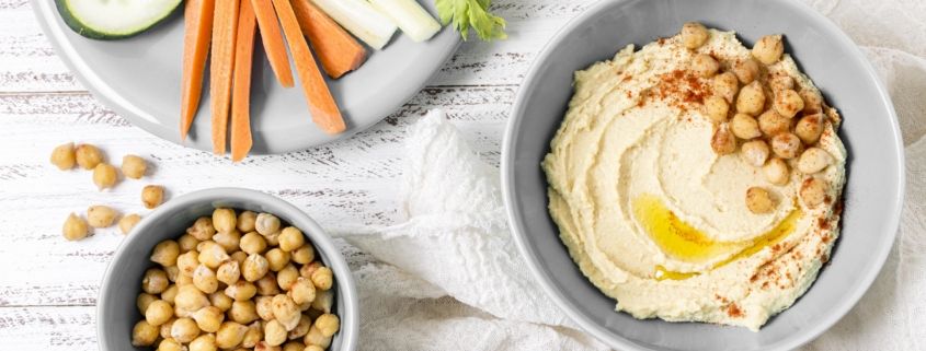 Hummus para hacer en casa | 5 ricas recetas saludables